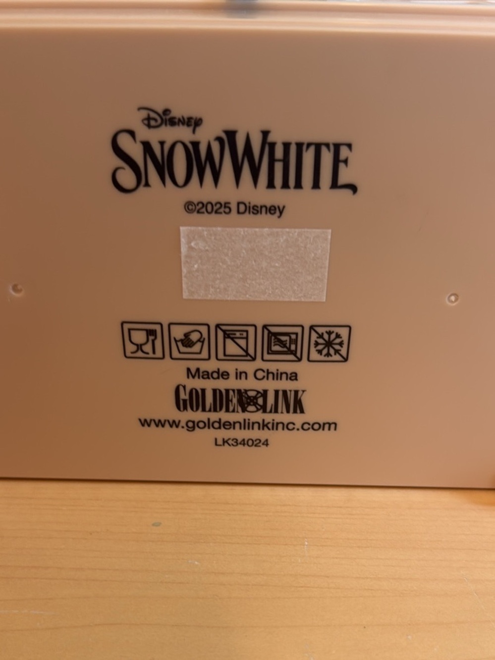 Disney Snow White Movie Heart Box Popcorn Bucket Golden Link - Picture 2 of 4